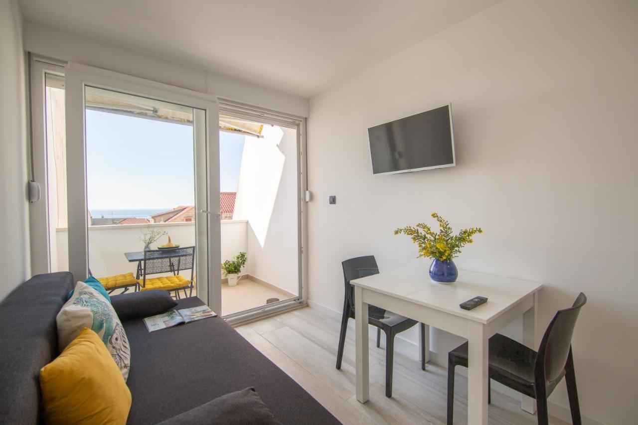 Apartments Nona Draga Komiža Extérieur photo